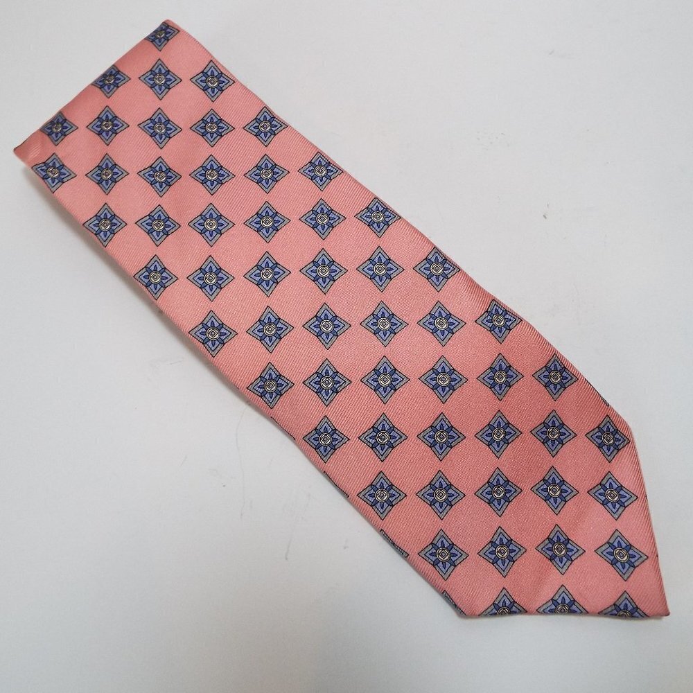 J. Z. Richards Tie